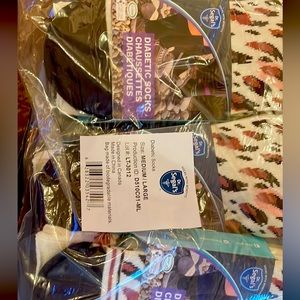 Brand new 3 diabetic sock dr. Segals